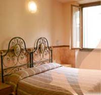 Standard double with private facilities (bath and shower), and breakfast